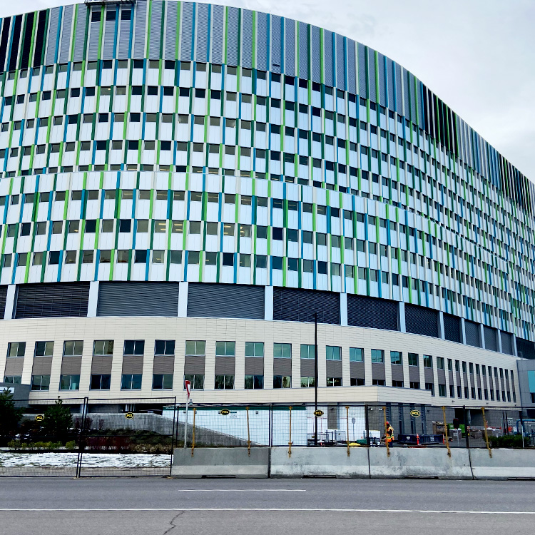 Calgary Cancer Centre (Alucoil)